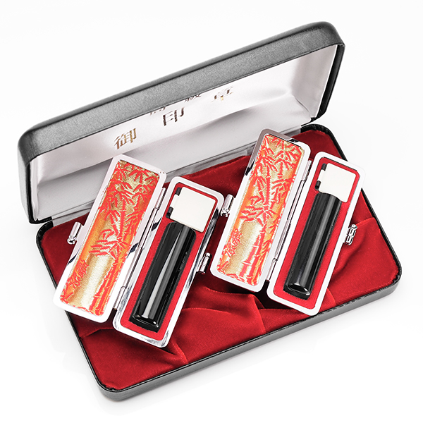 個人印鑑2本[手彫り仕上げ]・黒水牛特上染無(アタリ有無選択可能